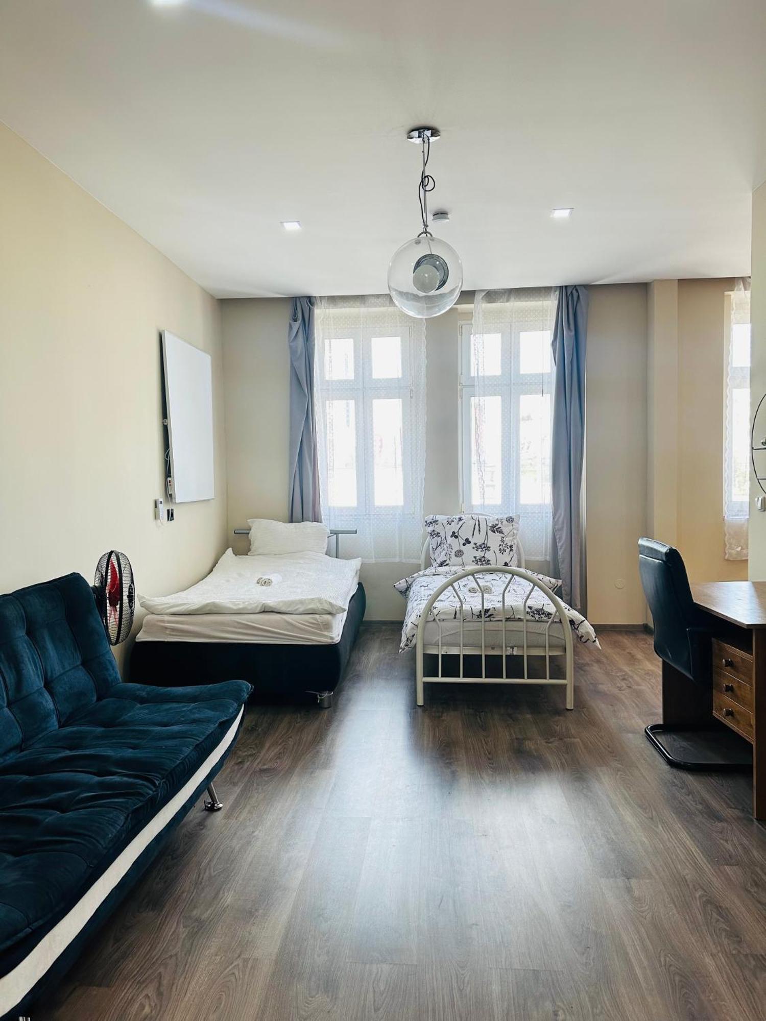 Kael Apartment 02 Teplice Bagian luar foto